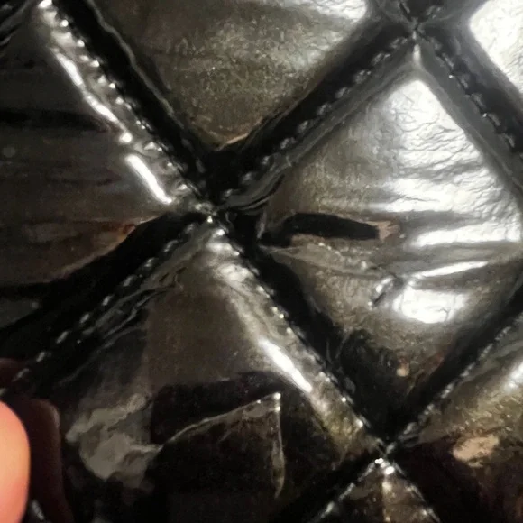 Chanel tote - Picture 4 of 10